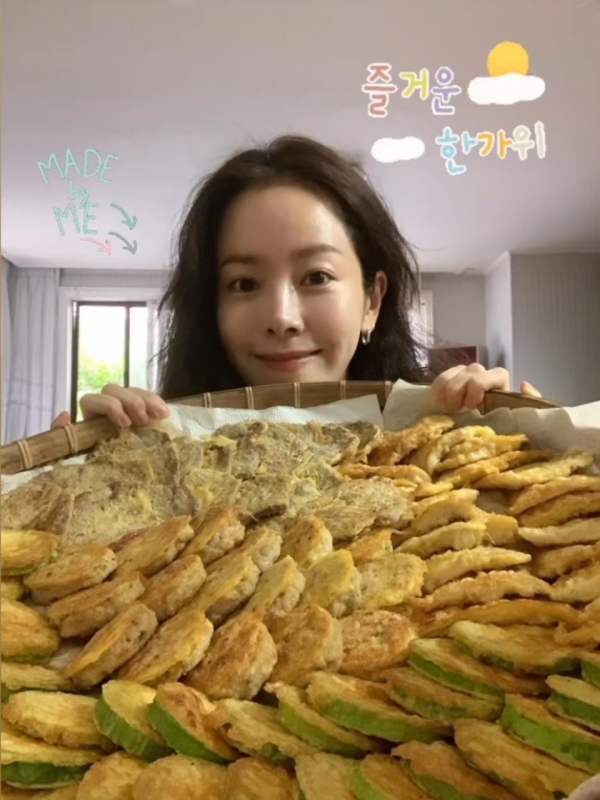 사진=한지민 SNS