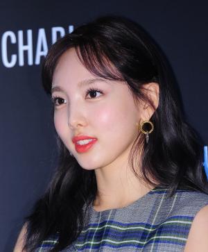 [포토월] 걸스데이 혜리-트와이스 나연-윤승아, 세드릭 살리에 포토콜