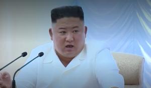 김정은 북한 국무위원장, 심각한 식량난 고민?..."평양 간부들도 3개월째 배급 못 받아"