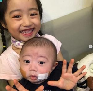 Confession of his son&apos;s fight against rare disease, Mi-ryo Kim ♥ Seong-yoon Jung "Two-shot I have endured so far"