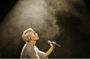 The 3rd cycle of the late SHINee Jonghyun… SHINee&apos;s official SNS "I always love you"