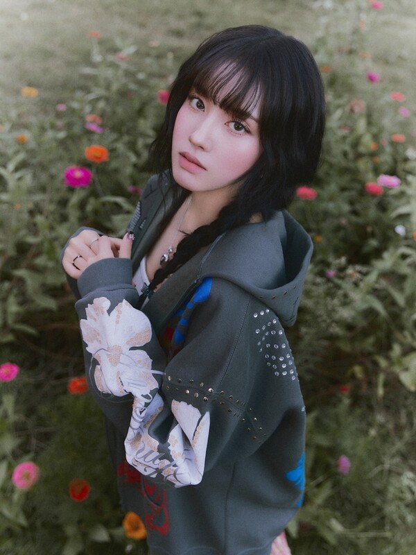 <b>스테이씨 윤</b>, '<b>직장인들</b>'로 데뷔 후 첫 연기 도전