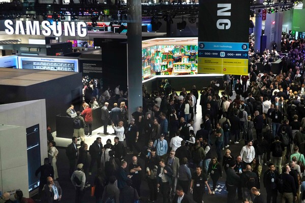 ISE 2025 삼성전자 전시장 전경 사진