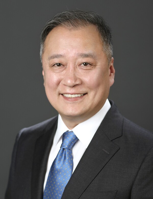 Naba International의 부회장, 박성진 박사