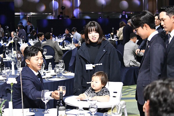 김홍택이 아내, 딸과 함께 제네시스 대상 시상식에 참석했다.  /사진=홍준성