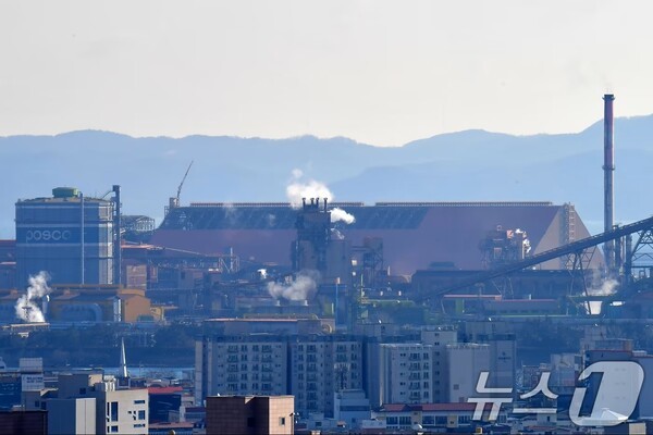 포스코 포항제철소가 전경./뉴스1